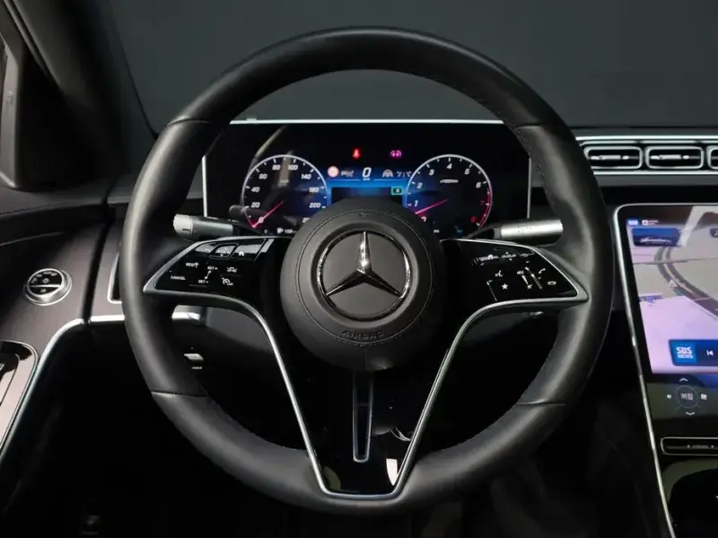 2023 Mercedes-Benz S-Класс с пробегом 18 384 км