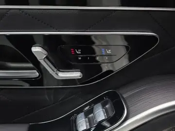 2023 Mercedes-Benz S-Класс с пробегом 18 384 км