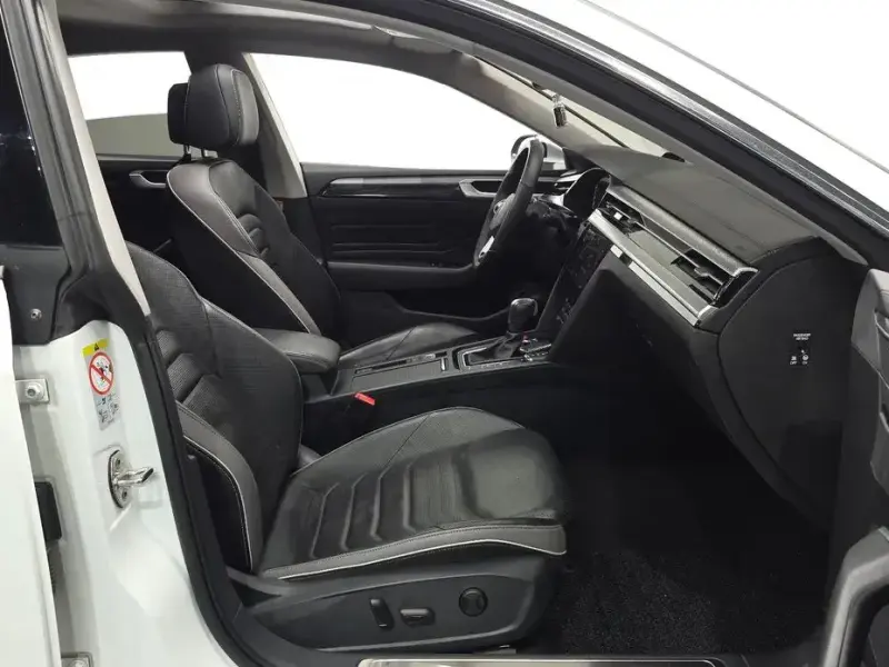 2022 Volkswagen Arteon с пробегом 63 015 км