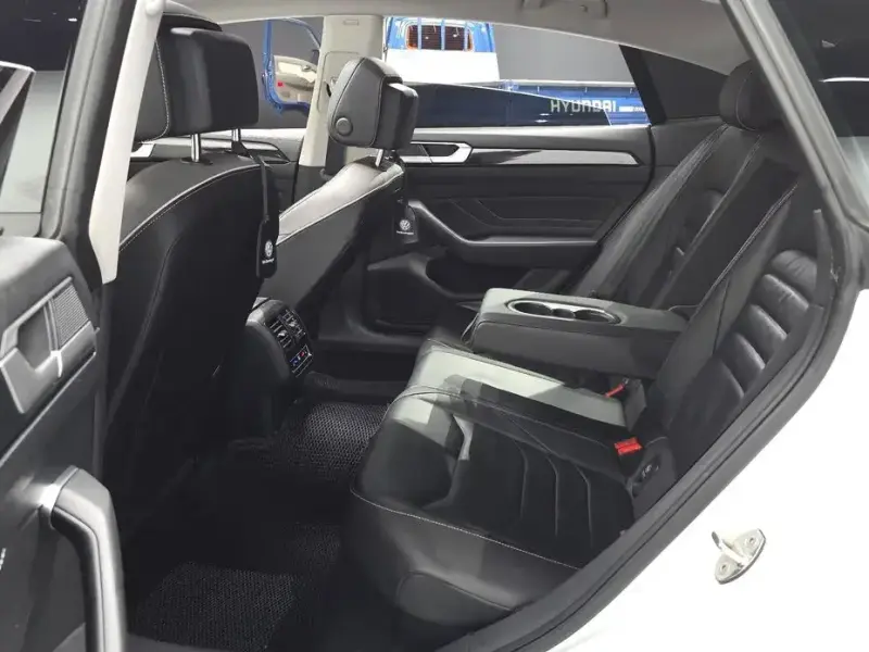 2022 Volkswagen Arteon с пробегом 63 015 км