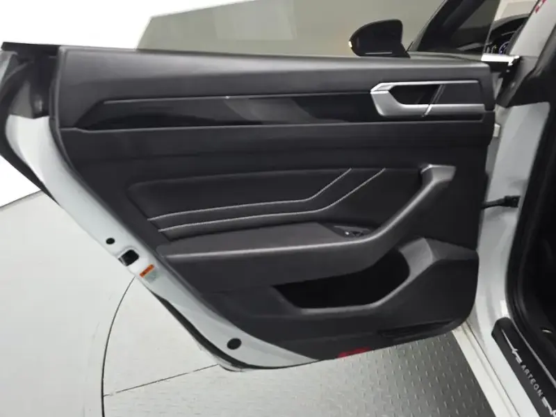 2022 Volkswagen Arteon с пробегом 63 015 км