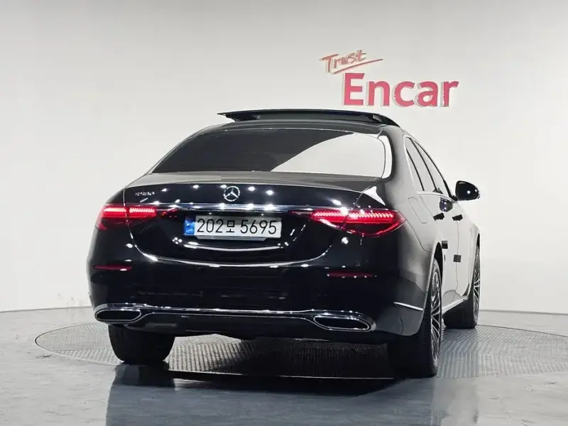 2022 Mercedes-Benz S-Класс с пробегом 43 809 км
