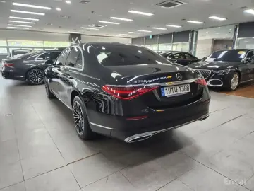 2023 Mercedes-Benz S-Класс с пробегом 73 981 км