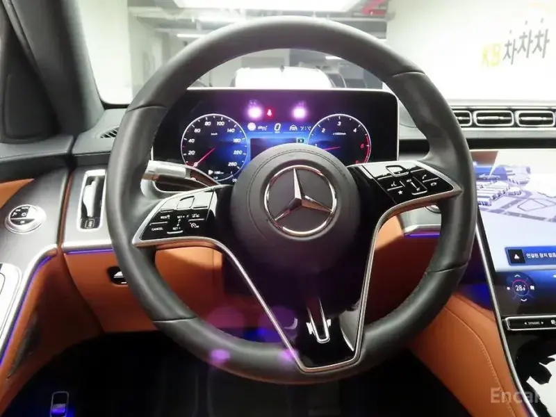 2022 Mercedes-Benz S-Класс с пробегом 65 483 км