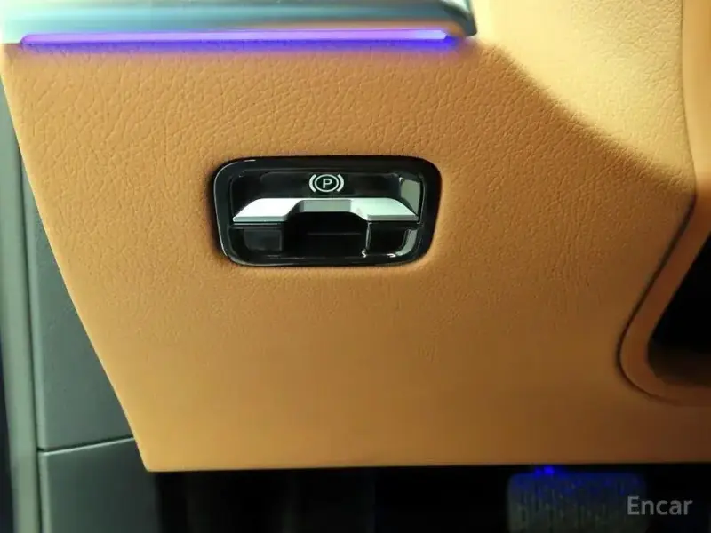 2022 Mercedes-Benz S-Класс с пробегом 65 483 км
