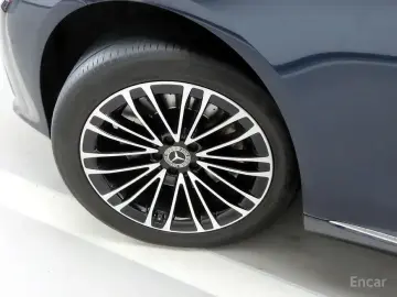 2022 Mercedes-Benz S-Класс с пробегом 65 483 км