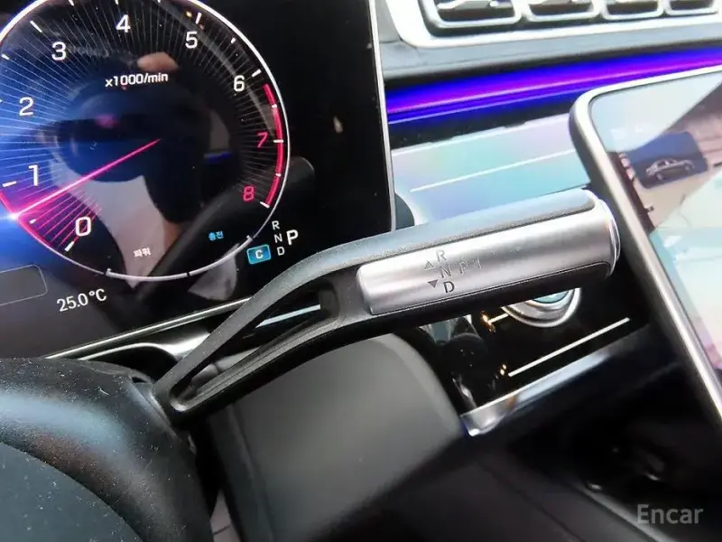 2022 Mercedes-Benz S-Класс с пробегом 24 428 км