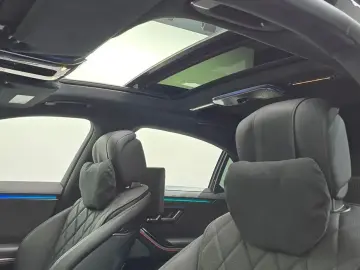 2022 Mercedes-Benz S-Класс с пробегом 100 861 км