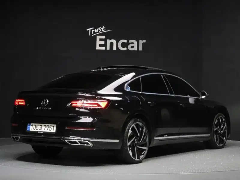 2022 Volkswagen Arteon с пробегом 13 693 км