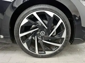 2022 Volkswagen Arteon с пробегом 13 693 км
