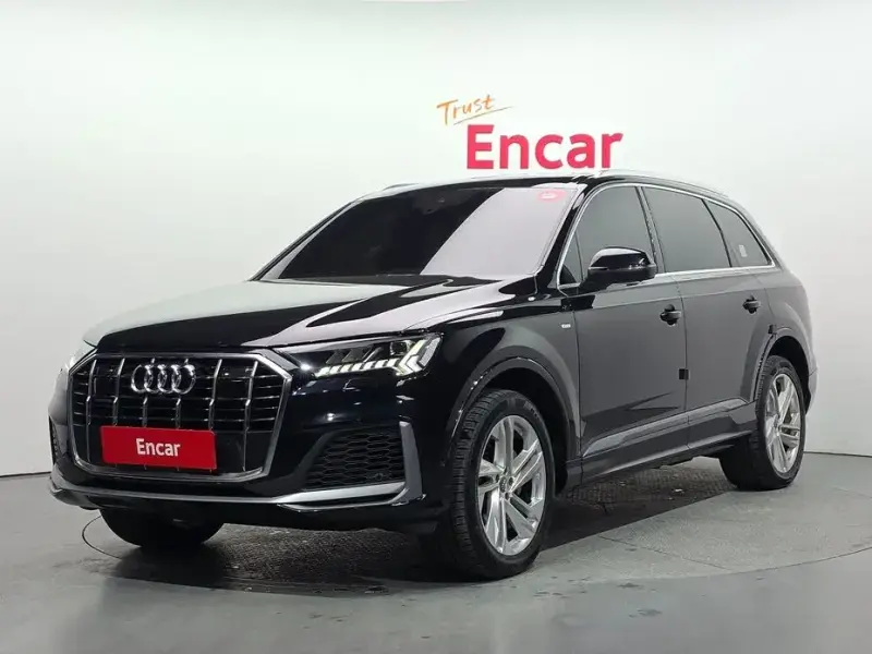 2021 Audi Q7 с пробегом 93 454 км