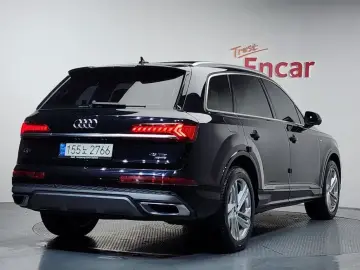 2021 Audi Q7 с пробегом 97 704 км