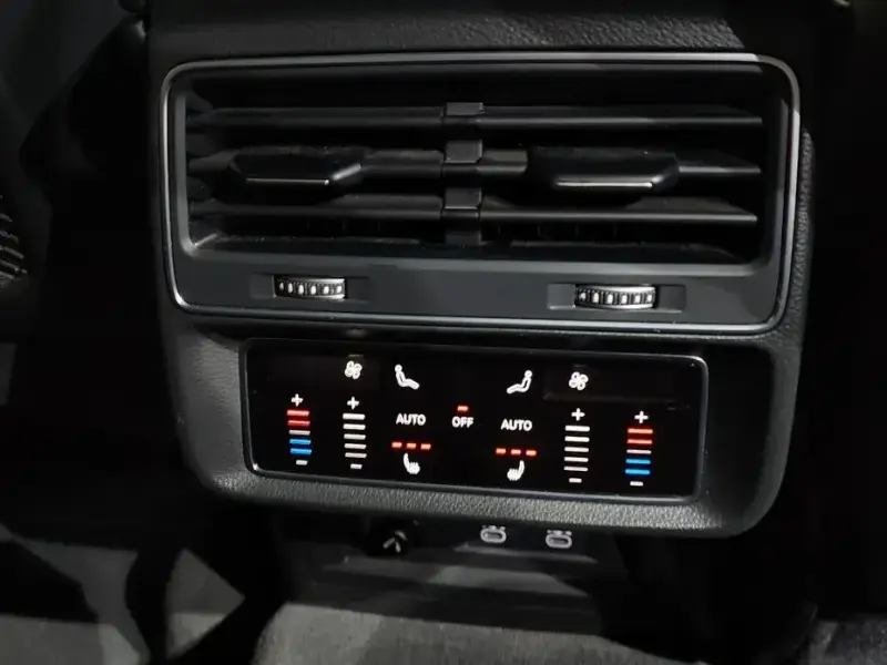2021 Audi Q7 с пробегом 97 704 км