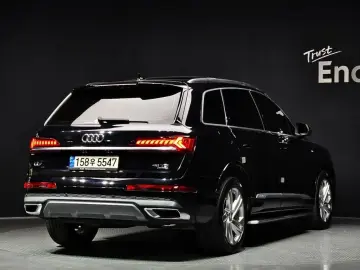 2021 Audi Q7 с пробегом 63 592 км