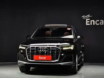 2021 Audi Q7 с пробегом 63 592 км
