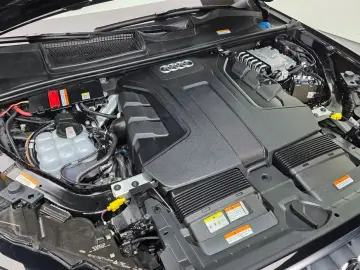 2022 Audi Q7 с пробегом 50 911 км