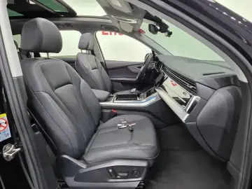 2022 Audi Q7 с пробегом 50 911 км