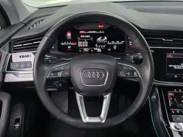 2022 Audi Q7 с пробегом 50 911 км