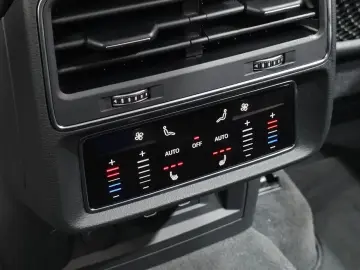 2022 Audi Q7 с пробегом 50 911 км