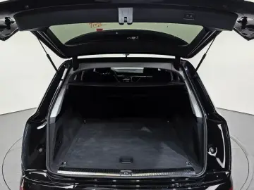 2022 Audi Q7 с пробегом 50 911 км