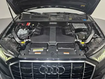 2021 Audi Q7 с пробегом 75 275 км