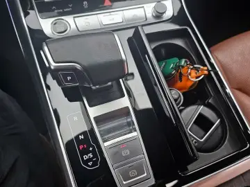 2021 Audi Q7 с пробегом 75 275 км
