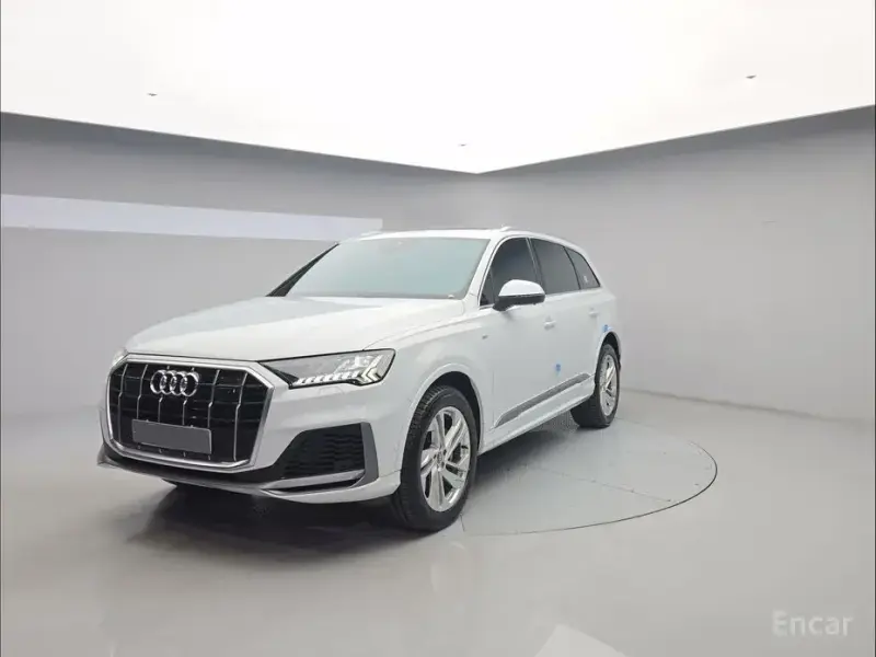 2021 Audi Q7 с пробегом 87 650 км