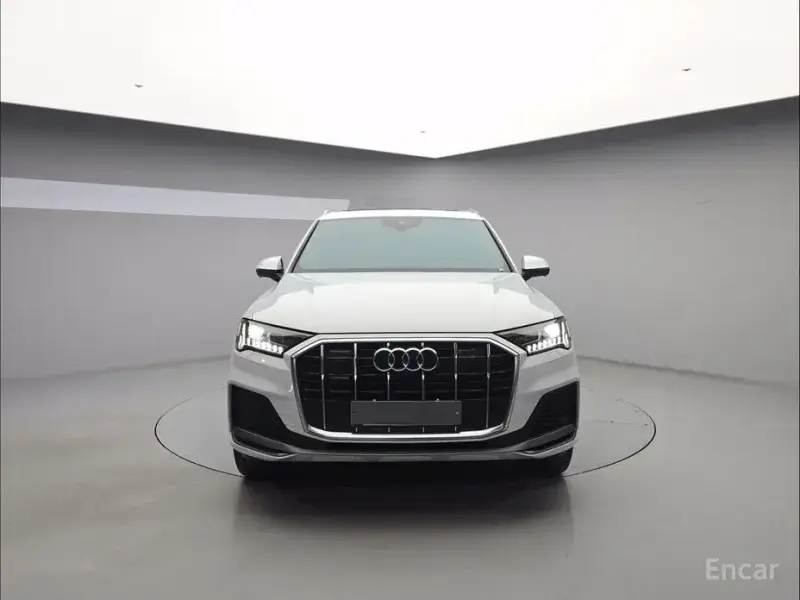 2021 Audi Q7 с пробегом 87 650 км