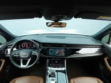 2021 Audi Q7 с пробегом 87 650 км