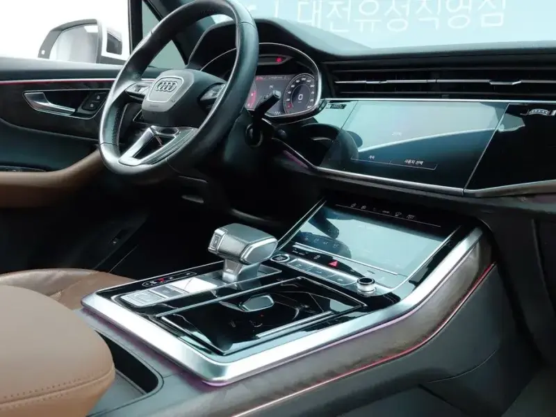 2021 Audi Q7 с пробегом 87 650 км