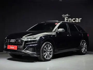 2021 Audi Q8 с пробегом 63 562 км
