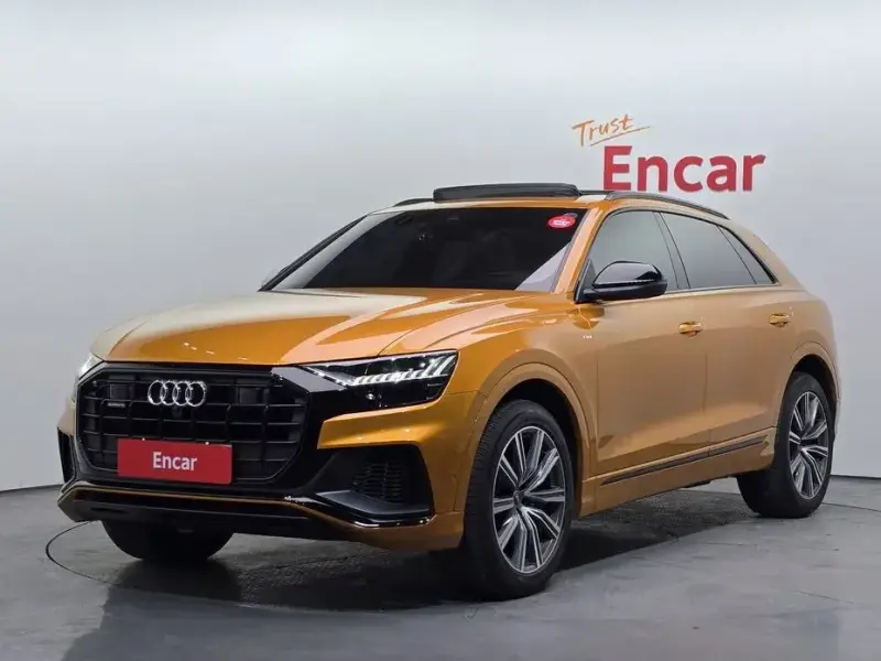 2021 Audi Q8 с пробегом 47 250 км