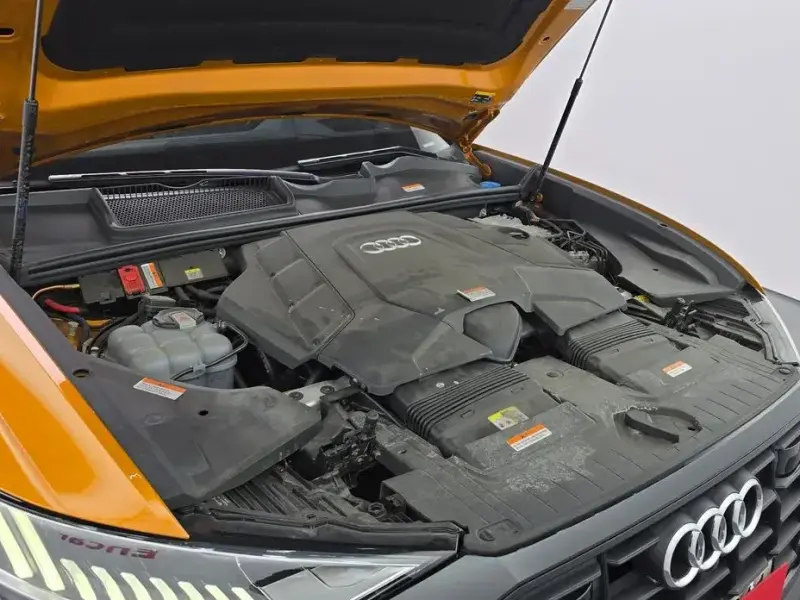 2021 Audi Q8 с пробегом 47 250 км