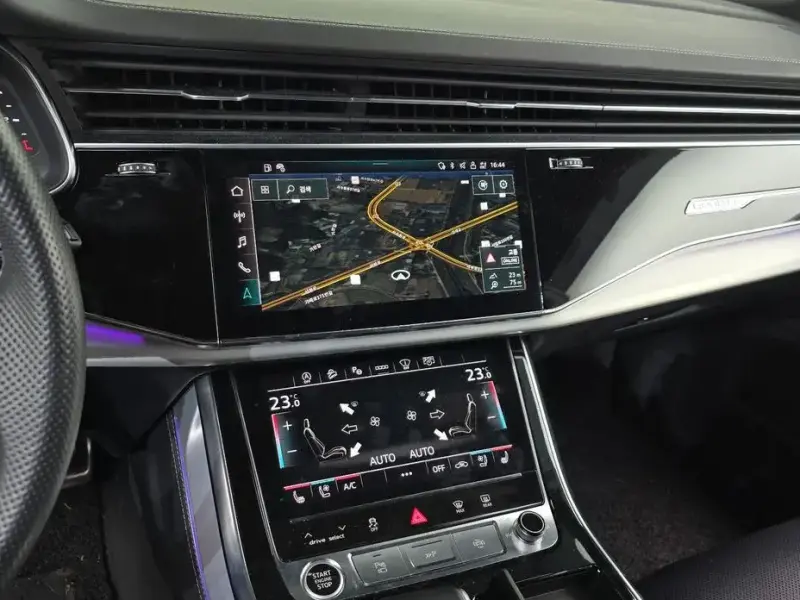 2021 Audi Q8 с пробегом 47 250 км