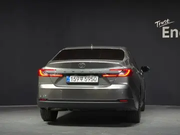 2025 Toyota Camry с пробегом 5 180 км