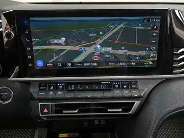 2025 Toyota Camry с пробегом 5 180 км