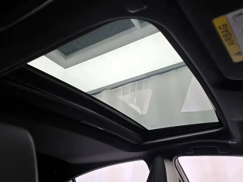 2025 Toyota Camry с пробегом 5 180 км
