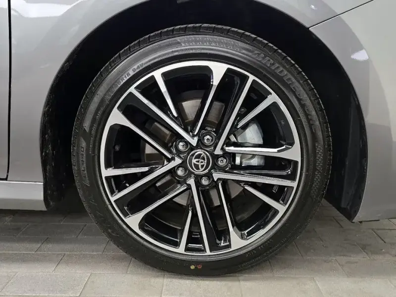 2025 Toyota Camry с пробегом 5 180 км