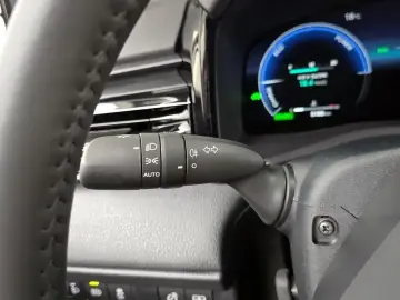 2025 Toyota Camry с пробегом 5 180 км