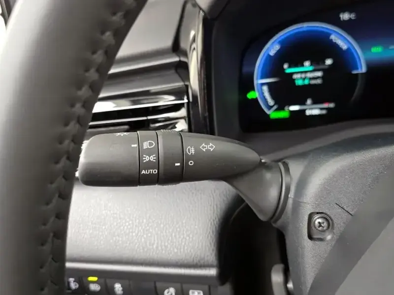 2025 Toyota Camry с пробегом 5 180 км