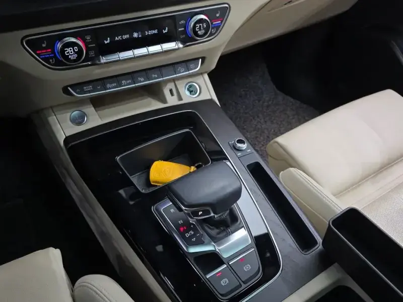 2023 Audi Q5 с пробегом 47 804 км