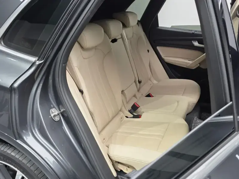 2023 Audi Q5 с пробегом 47 804 км
