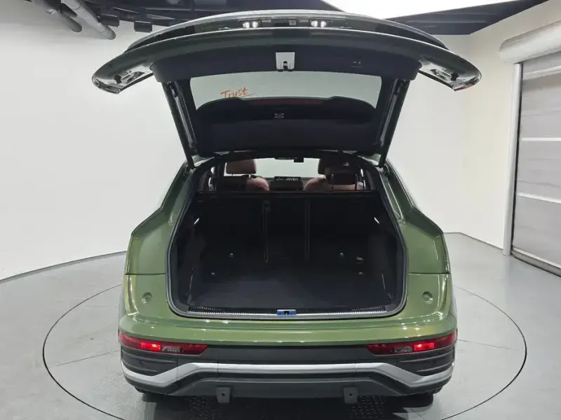 2022 Audi Q5 с пробегом 25 015 км