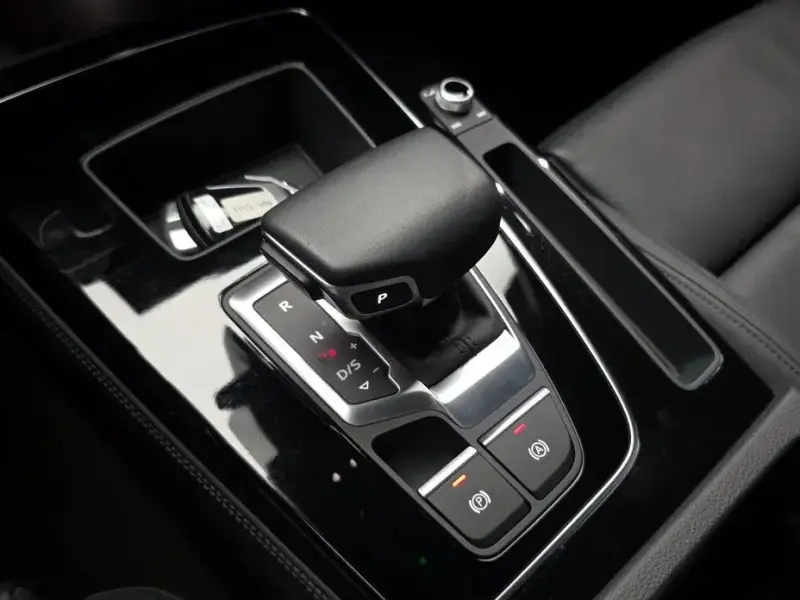 2021 Audi Q5 с пробегом 19 498 км