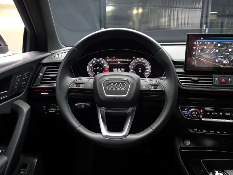 2021 Audi Q5 с пробегом 19 498 км