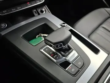 2023 Audi Q5 с пробегом 10 667 км