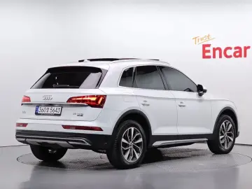 2023 Audi Q5 с пробегом 28 032 км