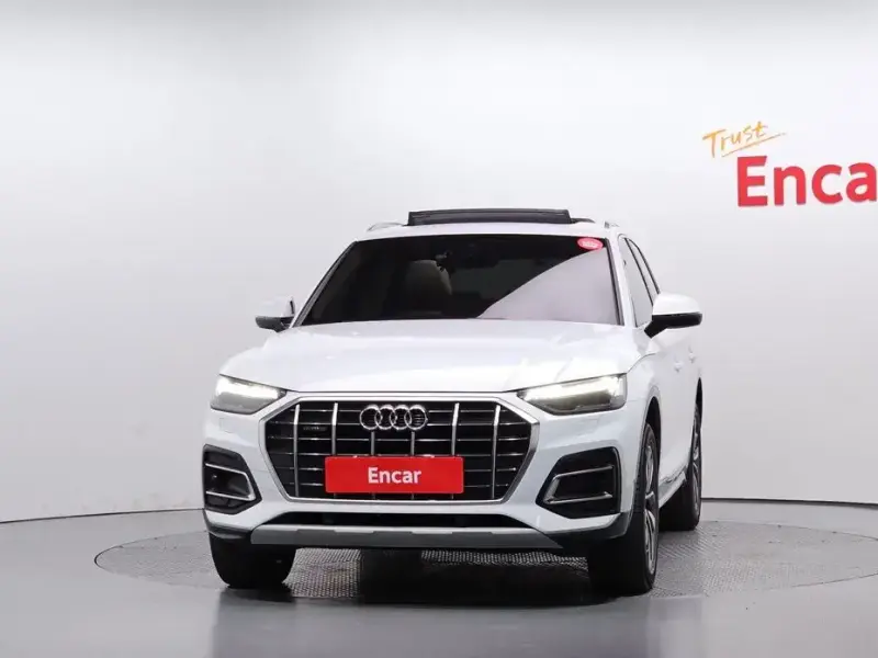 2023 Audi Q5 с пробегом 28 032 км