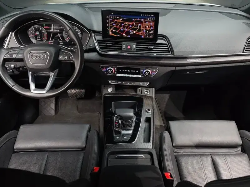 2023 Audi Q5 с пробегом 24 065 км