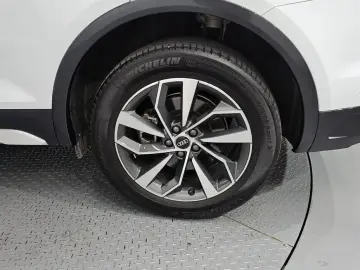 2023 Audi Q5 с пробегом 28 032 км